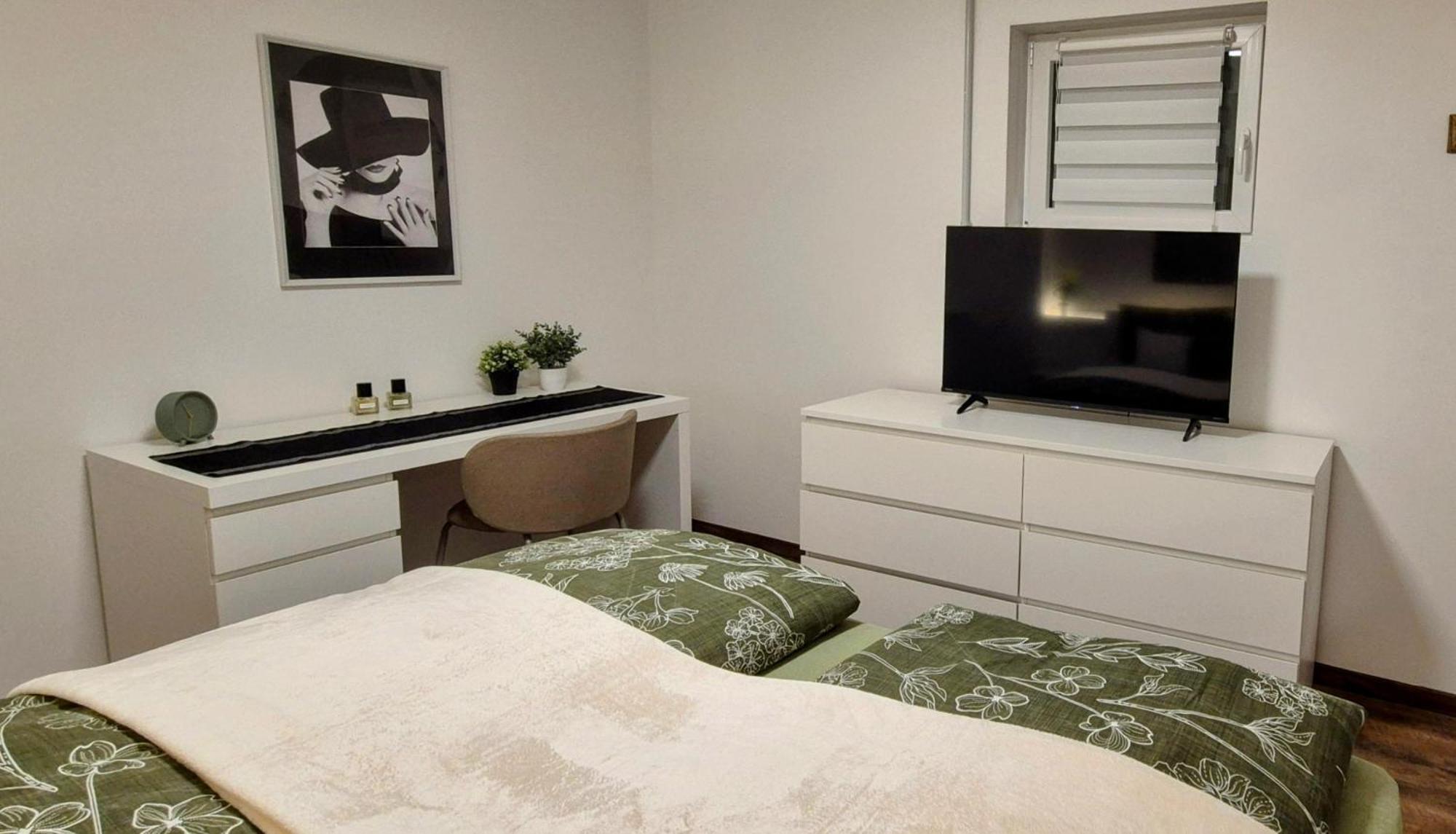 Serenity Vista Retreat Bnb Bescheid Eksteriør bilde