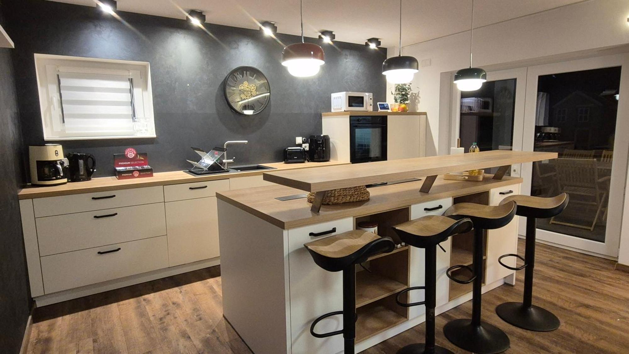 Serenity Vista Retreat Bnb Bescheid Eksteriør bilde